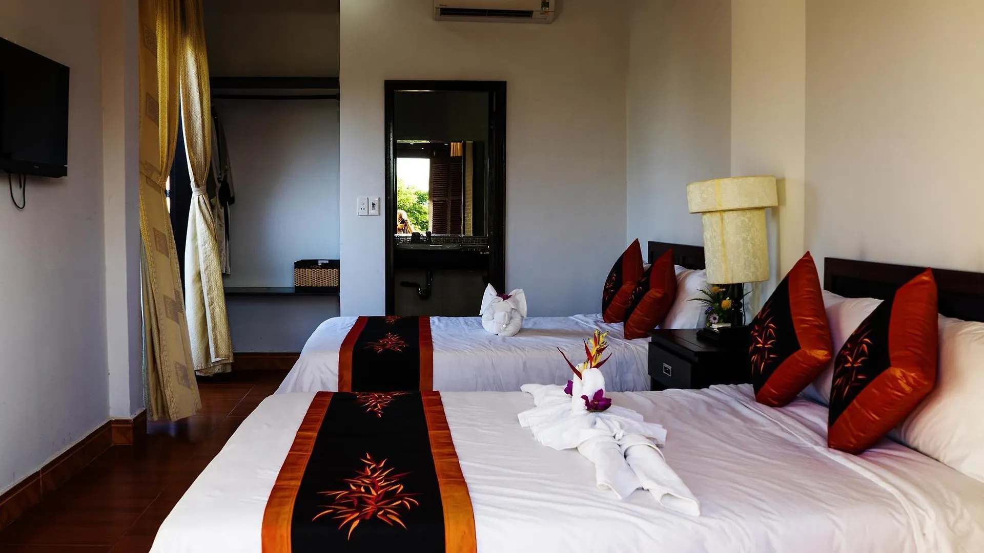 酒店 Botanic Beach Homestay 会安